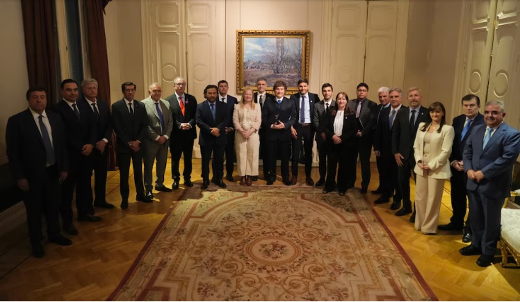 El crecimiento del déficit fiscal en las provincias complica la negociación por la reforma laboral - El Portal de Ricardo David