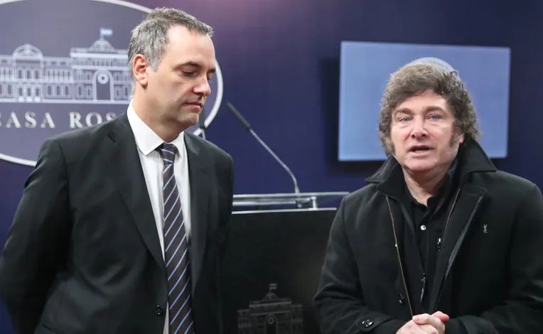 El Gobierno creó una Oficina de Respuesta Oficial para desmentir operaciones de los medios - El Portal de Ricardo David