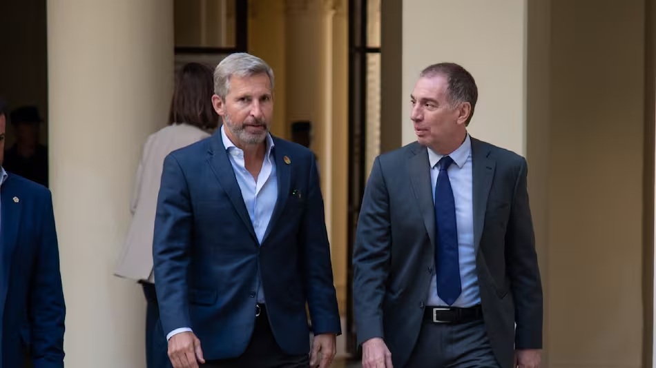 Santilli y Adorni llegan a Entre Ríos para reunirse con Frigerio - El Portal de Ricardo David