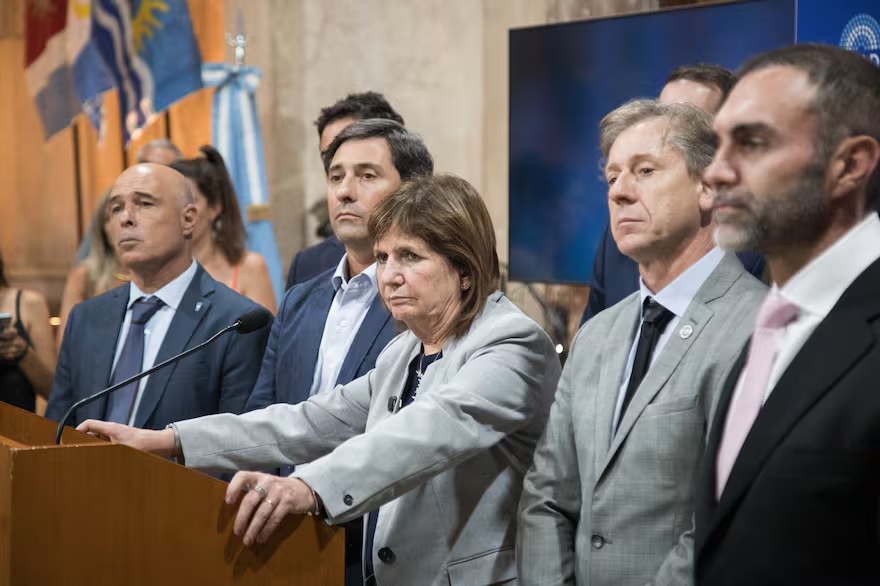 El Gobierno concedió 28 modificaciones al proyecto de reforma laboral para asegurar su aprobación - El Portal de Ricardo David