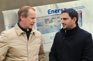 Ante el temor de que se lo lleve puesto, Bordet frena el escandaloso aumento de la Luz.