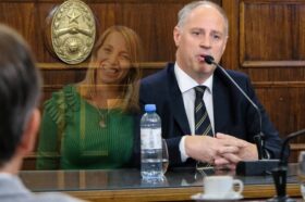 Vergonzoso: Stratta puso a alguien de su confianza en la Fiscalía para que controle su gestión en el Senado