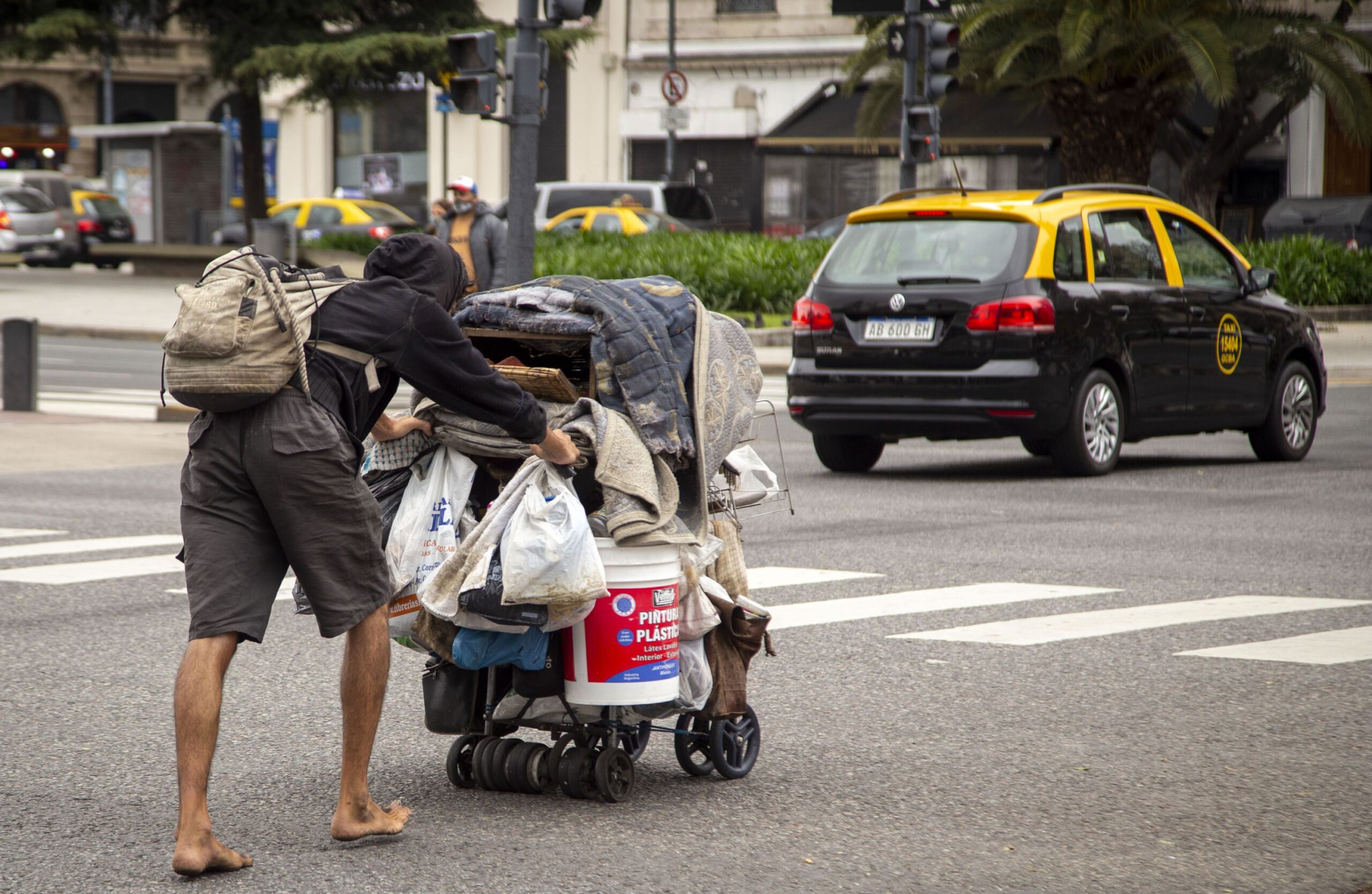 La Argentina sumó más de 3 millones de nuevos pobres en el primer ...