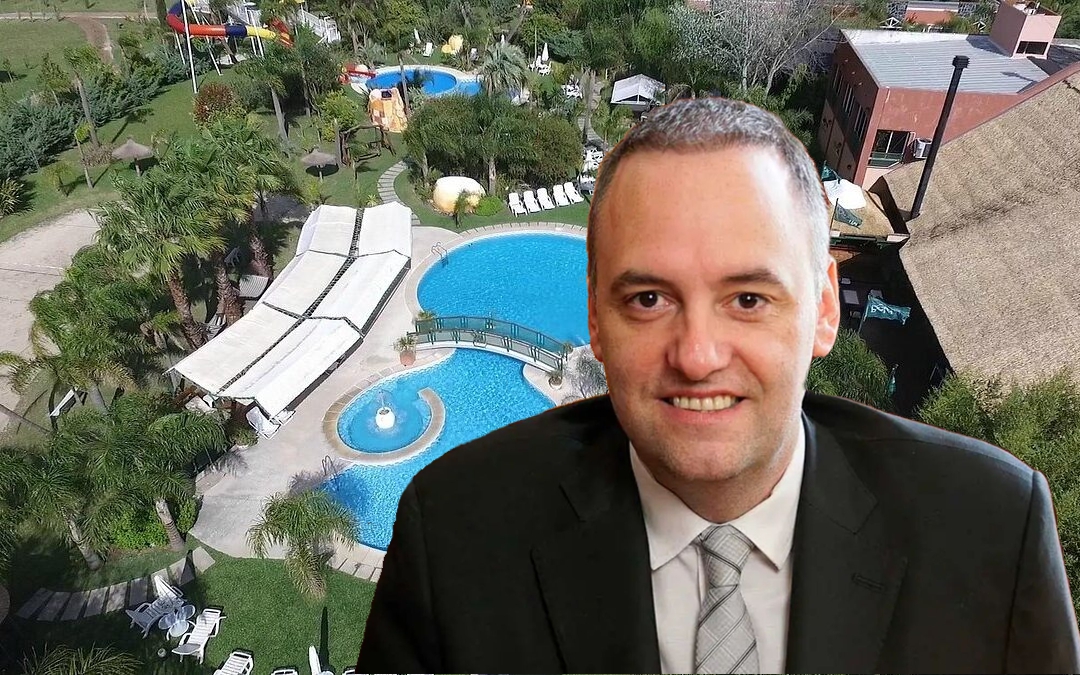 La Justicia investiga dos viajes relámpago de Adorni a nuestra provincia