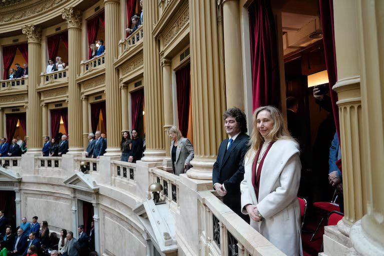 El Gobierno acelera una nueva tanda de reformas para junio con foco en desregulación y juicio por jurados