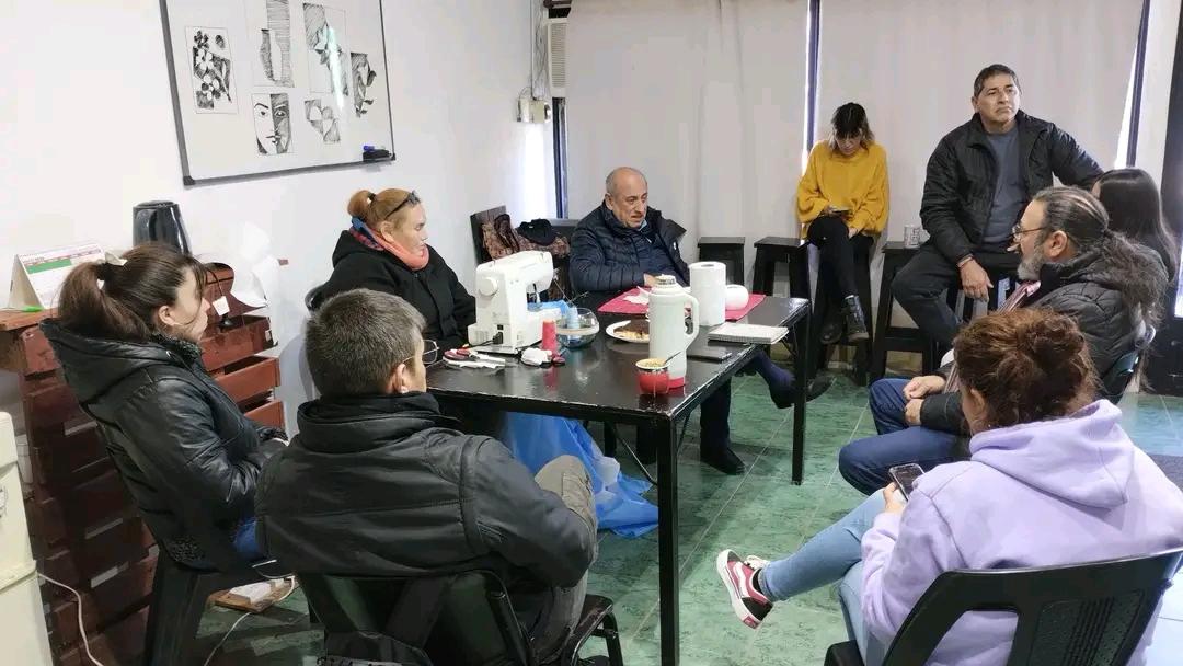 Santa Elena: hoy pagaron el sueldo a personal municiipal