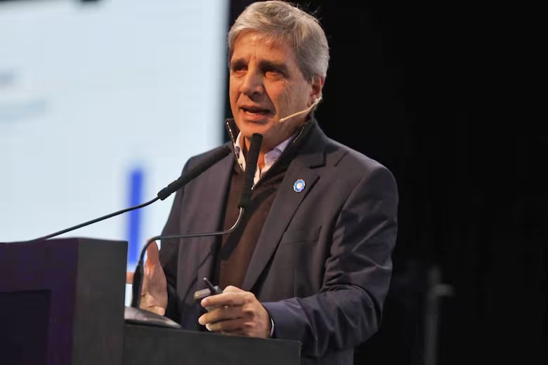 Luis Caputo: Aunque haya una invasión extraterrestre, Kicillof nunca va a ser presidente