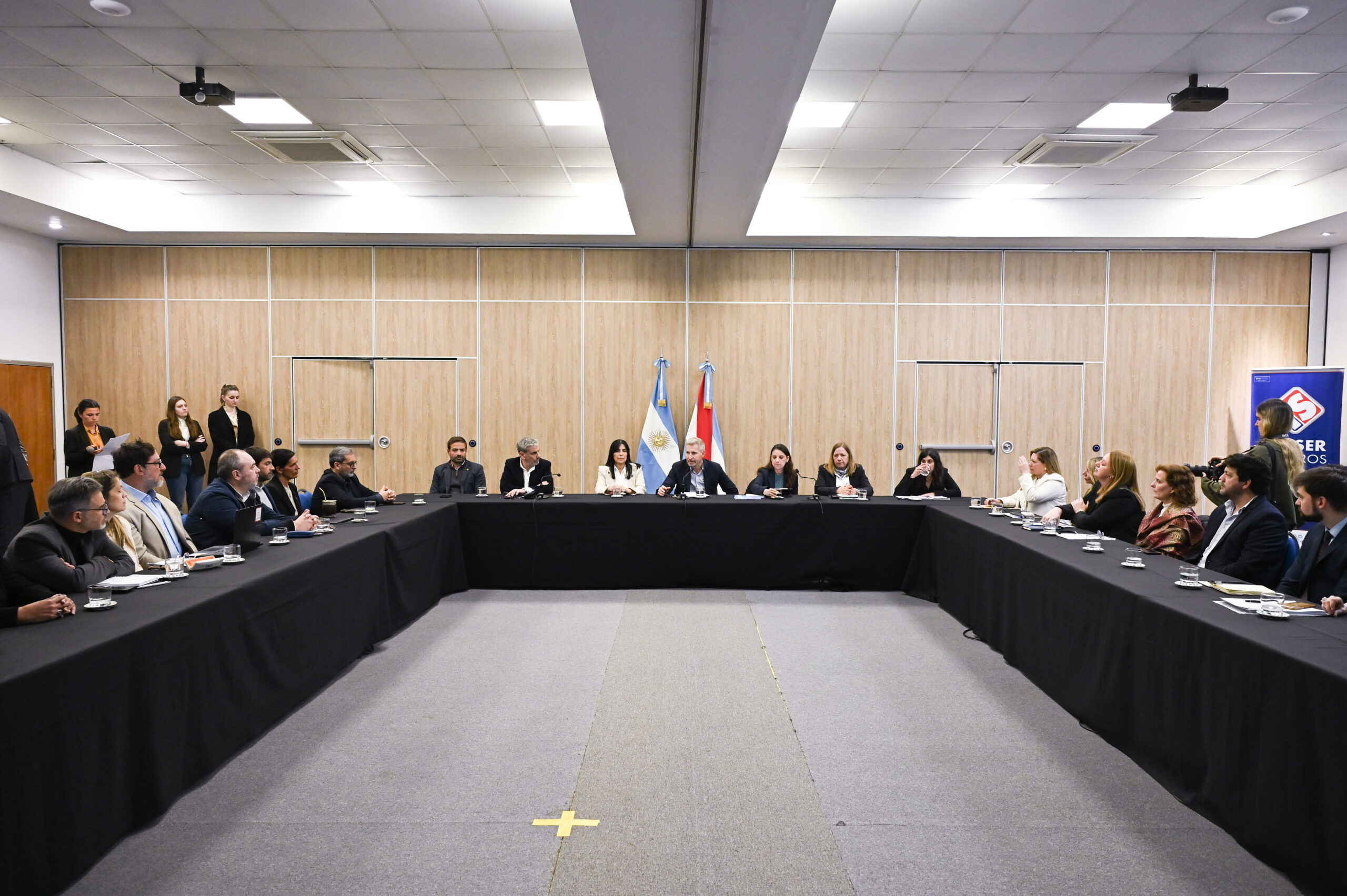 Provincia y UNICEF encabezaron la reunión de la Mesa Interministerial de Primera Infancia.